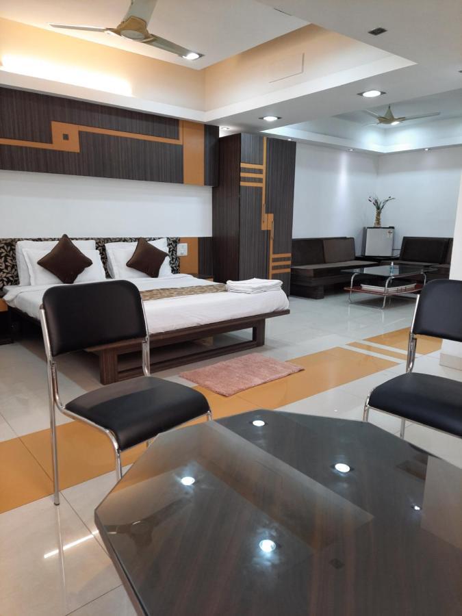 אינדורה Hotel Grand Suites מראה חיצוני תמונה